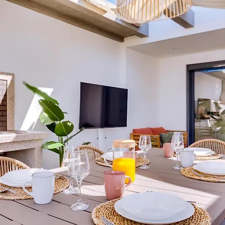 Al - Boho Chic Country Club 別荘