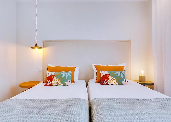 Al - Boho Chic Country Club